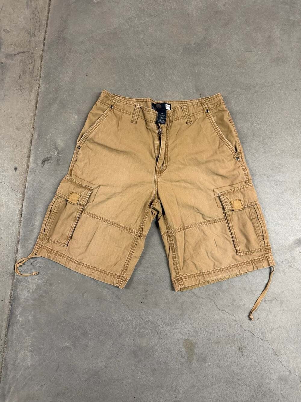 Ocean Pacific OP Men's Tan Ripstop Cargo Utility Shorts Size 30 Y2K